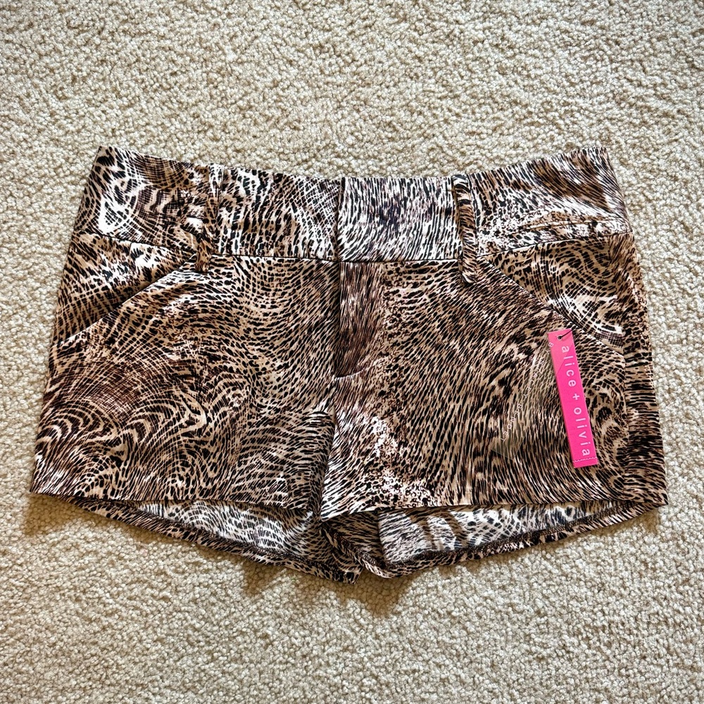 Brand new Alice + Olivia shorts